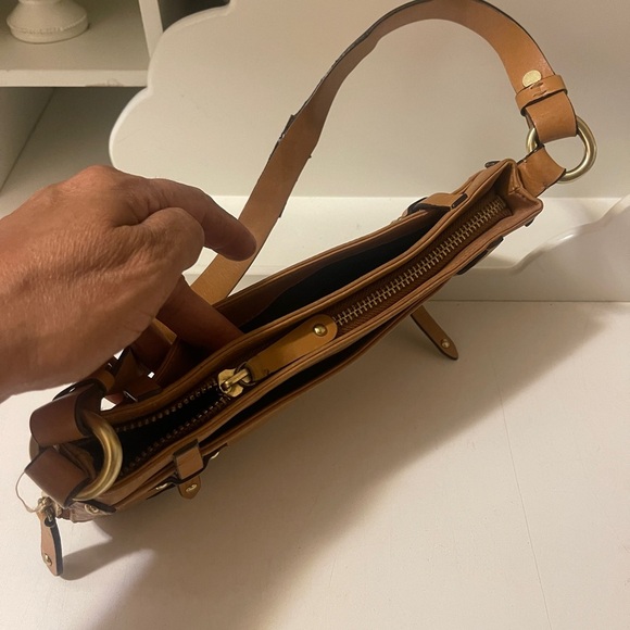 Dkny Leather Light Brown Handbag Zip Up with gold locks for kays - Picture 7 of 16